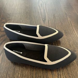 Birdie’s The Blackbird in Jet